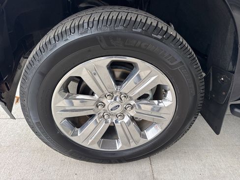 Certified 2019 Ford F150 XLT w/ Equipment Group 302A Luxury image 19