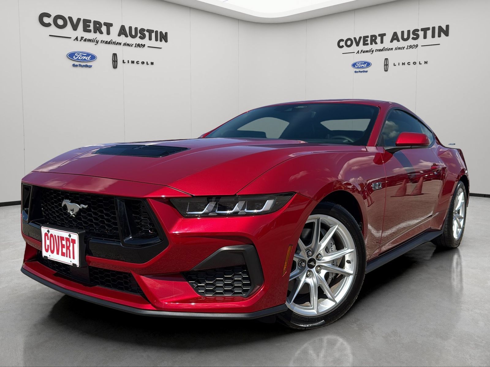 Certified 2024 Ford Mustang GT Premium RWD image 1