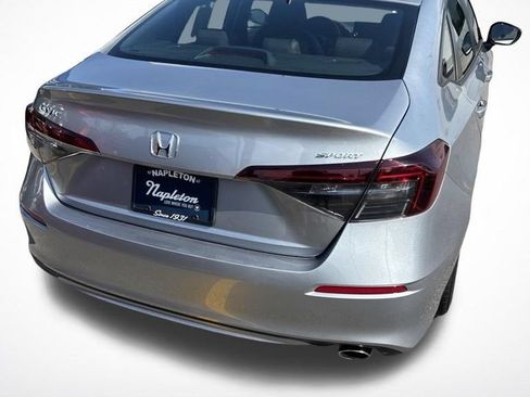 Used 2025 Honda Civic Sport image 9