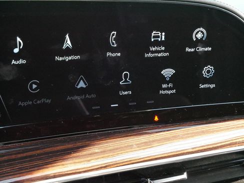 Certified 2023 Cadillac Escalade Premium Luxury image 30