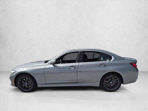 Used 2025 BMW 330i xDrive Sedan w/ Convenience Package AWD/4WD image 9