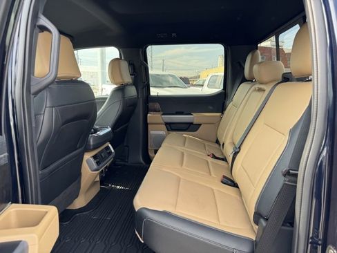 Used 2023 Ford F150 Lariat image 31