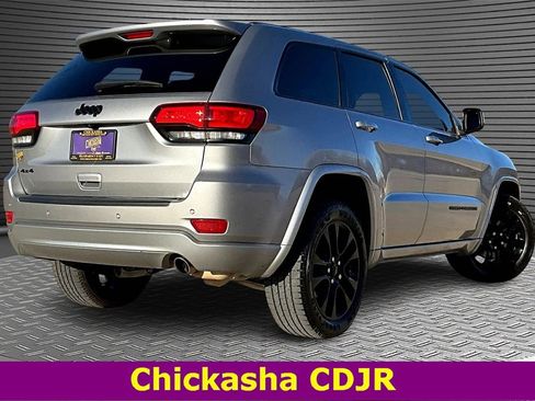 Used 2021 Jeep Grand Cherokee Laredo X image 6