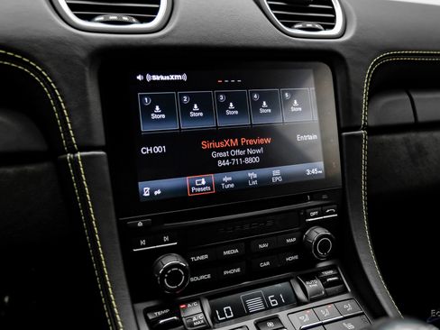 Used 2021 Porsche 718 Cayman GT4 RWD image 81