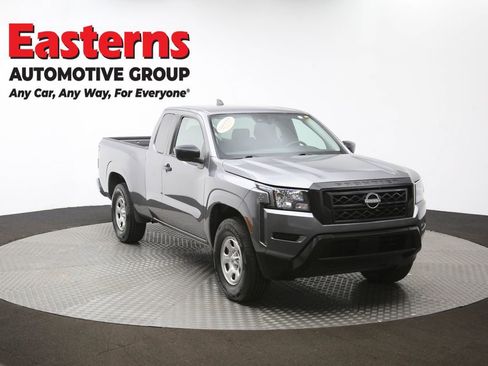Used 2022 Nissan Frontier S image 48