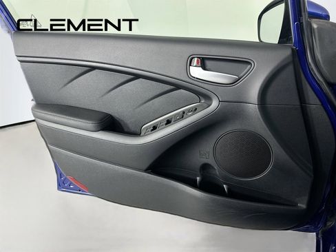 Used 2017 Kia Forte LX image 24