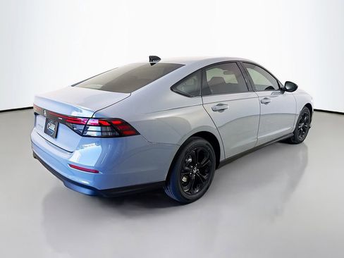 New 2025 Honda Accord SE image 7