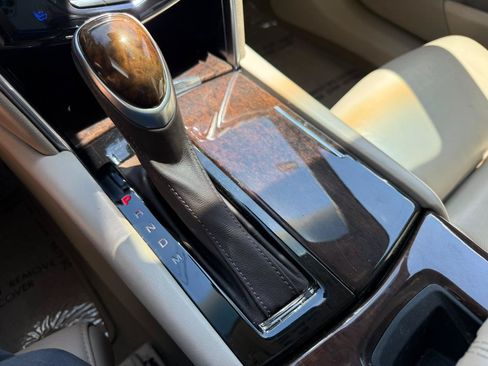 Used 2014 Cadillac XTS Premium FWD image 35