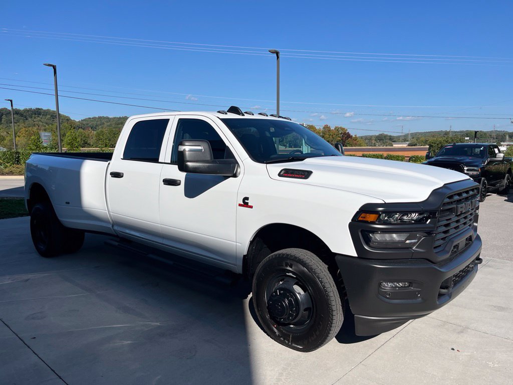 New 2027 RAM 3500 Tradesman AWD/4WD image 30