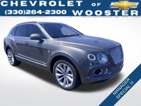 Used 2017 Bentley Bentayga image 8