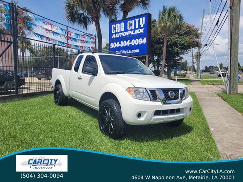 Used 2013 Nissan Frontier S RWD image 1