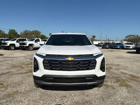 New 2026 Chevrolet Equinox LT w/ Safety and Technology Package FWD image 18