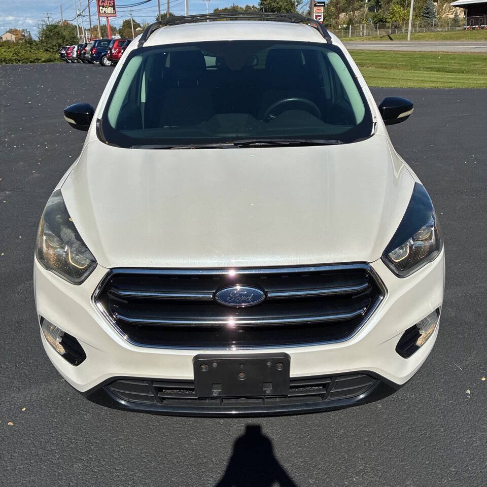 Used 2017 Ford Escape Titanium AWD/4WD image 8