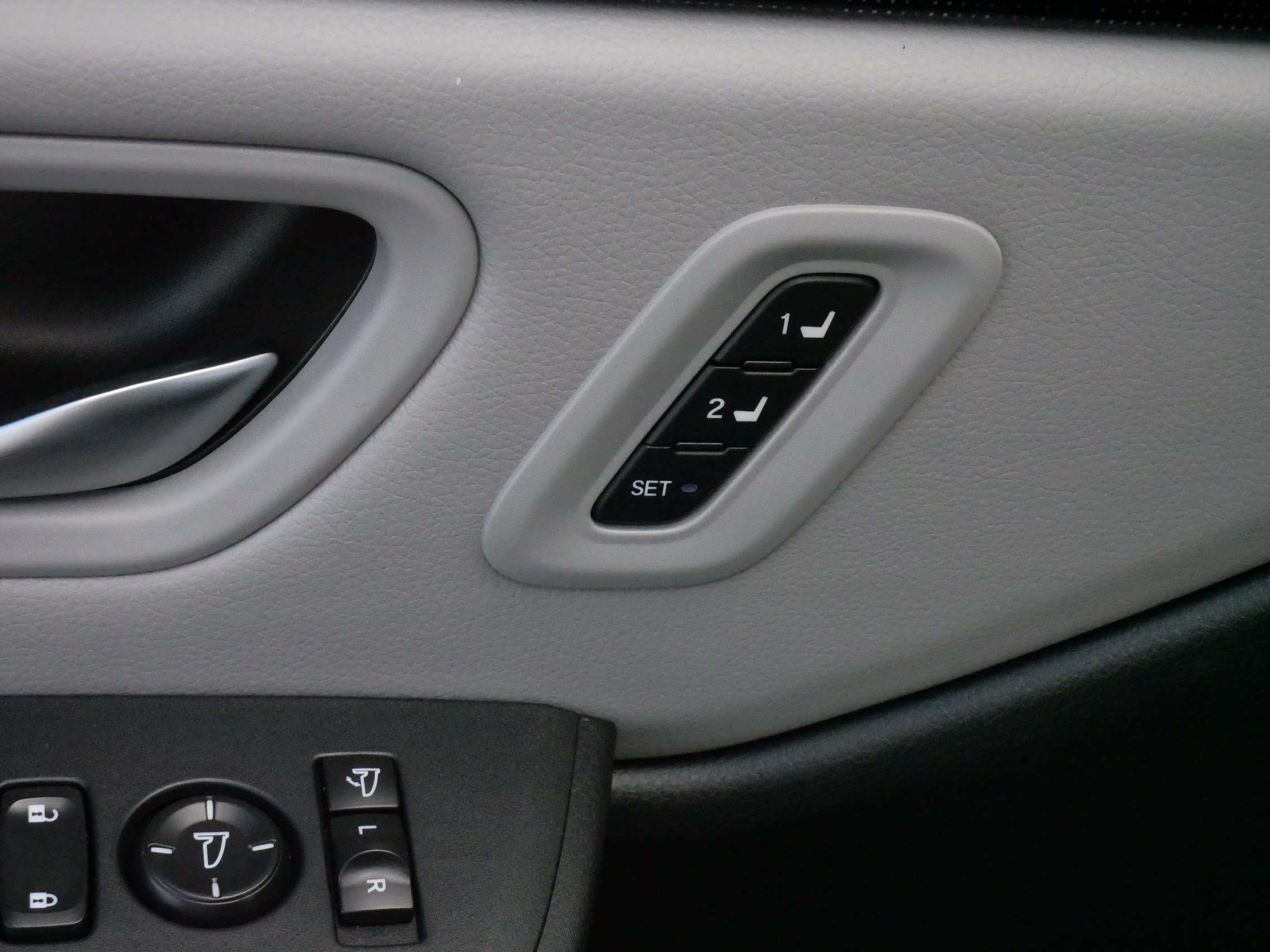 Certified 2023 Honda Pilot Elite image 19