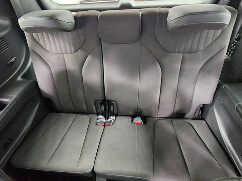 Used 2025 Hyundai Palisade Calligraphy AWD/4WD image 15