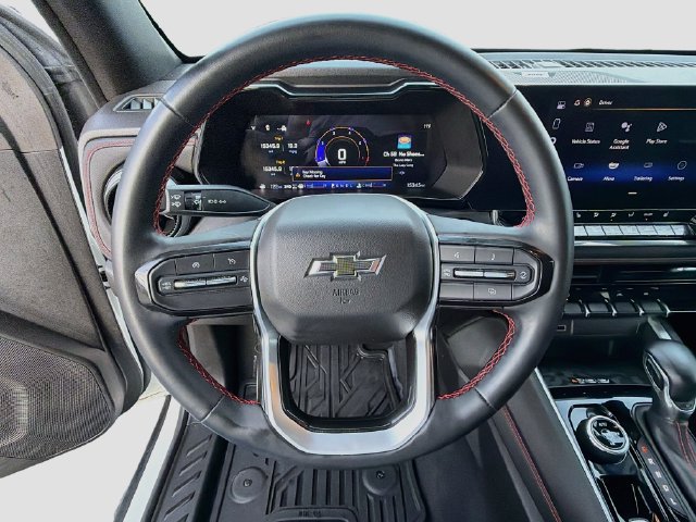 Used 2024 Chevrolet Colorado Z71 w/ Z71 Convenience Package 2 AWD/4WD image 10
