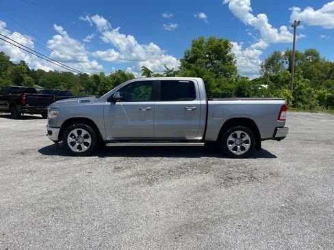 Used 2022 RAM 1500 Big Horn AWD/4WD image 4