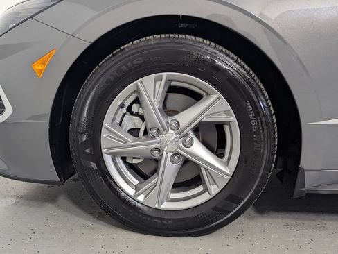 Used 2023 Hyundai Sonata SE FWD image 11