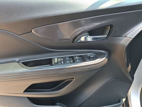 Used 2022 Buick Encore Preferred w/ Safety Package AWD/4WD image 12