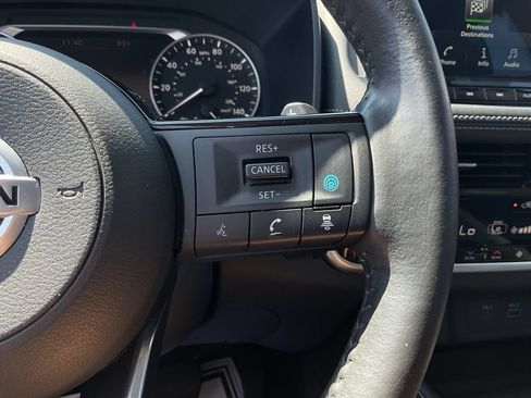Used 2021 Nissan Rogue SL w/ Premium Package FWD image 38