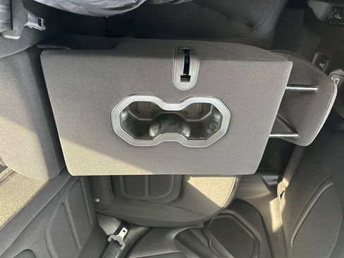 Used 2022 Jeep Renegade Latitude w/ Convenience Group image 32