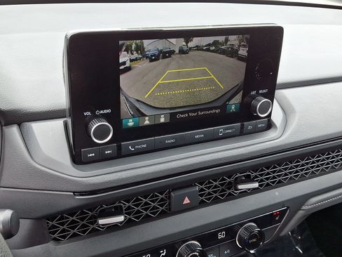 Used 2024 Honda Accord EX image 17