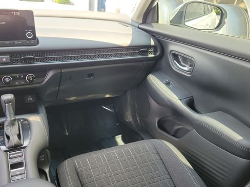 Used 2024 Honda HR-V LX image 19