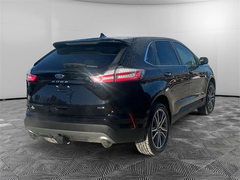 Used 2023 Ford Edge Titanium w/ Class II Trailer Tow Package image 5