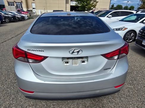 Used 2015 Hyundai Elantra Limited FWD image 5