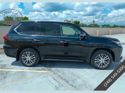 Used 2021 Lexus LX 570 4WD w/ Luxury Package