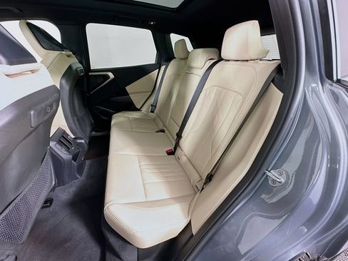 Used 2025 BMW X3 xDrive30 w/ Convenience Package AWD/4WD image 23