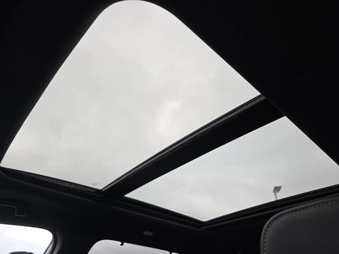 New 2025 Honda Pilot TrailSport image 4