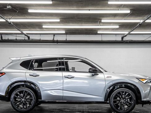 Used 2025 Acura ADX A-Spec image 6