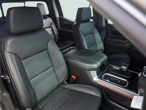 Used 2024 GMC Sierra 1500 SLT w/ SLT Premium Plus Package image 35