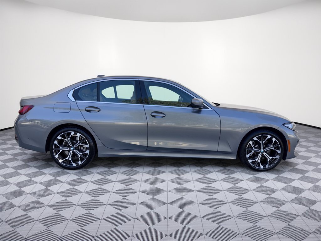 Used 2026 BMW 330i Sedan RWD image 8