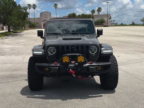 Used 2021 Jeep Wrangler Unlimited Rubicon w/ Trailer Tow Package AWD/4WD image 3