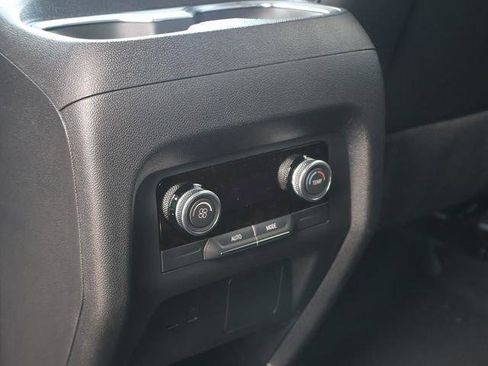 New 2026 Buick Enclave Preferred FWD image 18