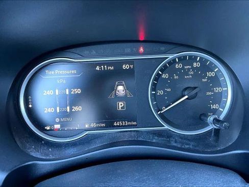 Certified 2020 Nissan Kicks SV image 24