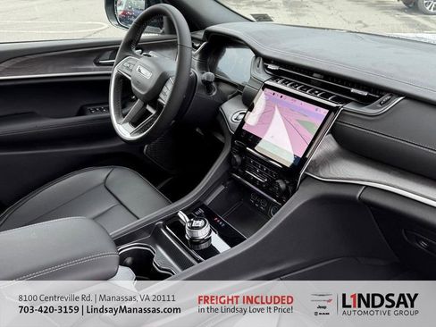 New 2025 Jeep Grand Cherokee L Limited w/ Luxury Tech Group II image 9