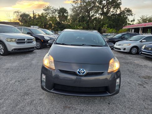 Used 2010 Toyota Prius FWD image 2
