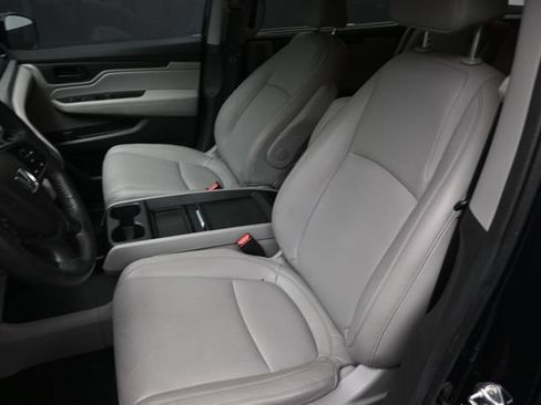 Certified 2024 Honda Odyssey EX-L image 33