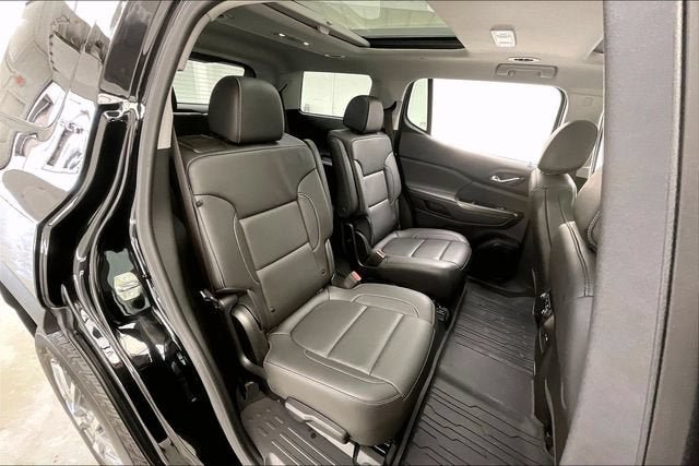 Certified 2023 GMC Acadia SLT w/ Trailering Package AWD/4WD image 19