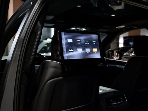 Used 2026 Cadillac Escalade V image 16