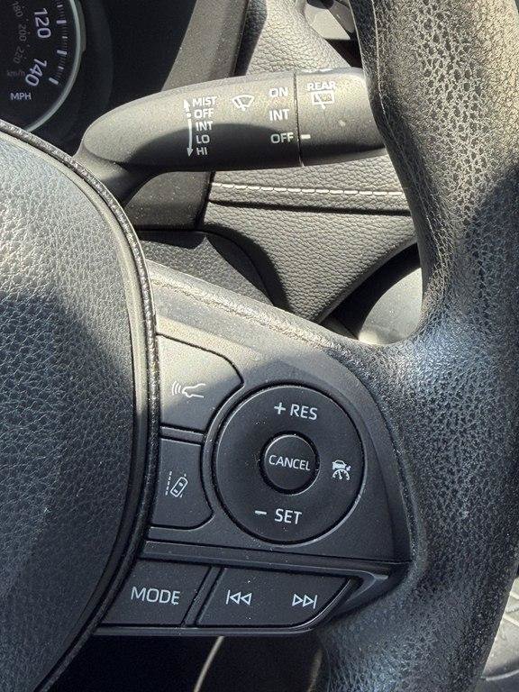 Used 2019 Toyota RAV4 LE FWD image 24