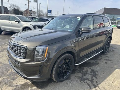 Certified 2021 Kia Telluride EX w/ EX Premium Package image 3
