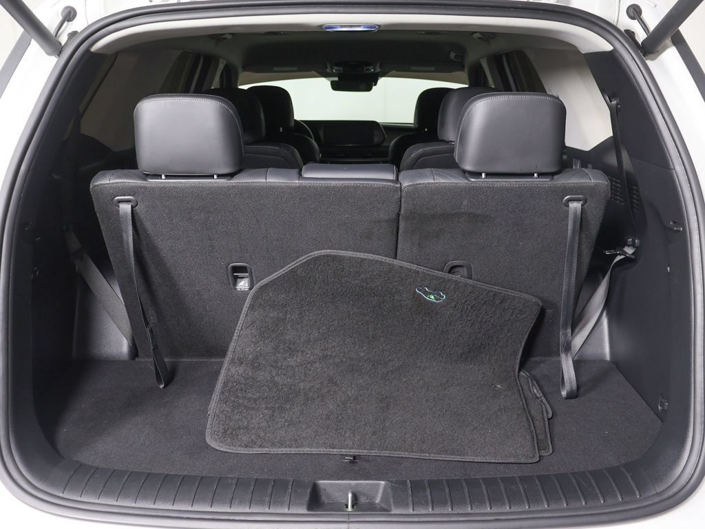 Used 2024 Hyundai Palisade SEL FWD image 17