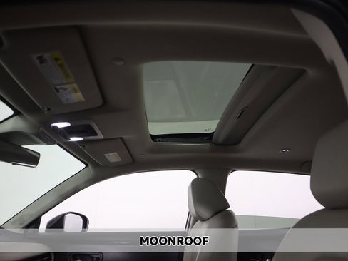 Used 2023 Honda HR-V EX-L image 3