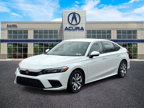 Used 2023 Honda Civic LX image 1