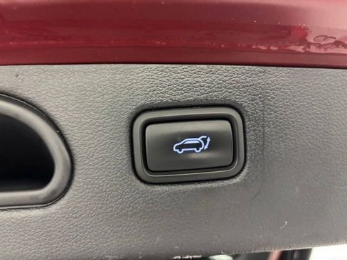 Used 2020 Hyundai Tucson Limited w/ Cargo Package FWD image 9