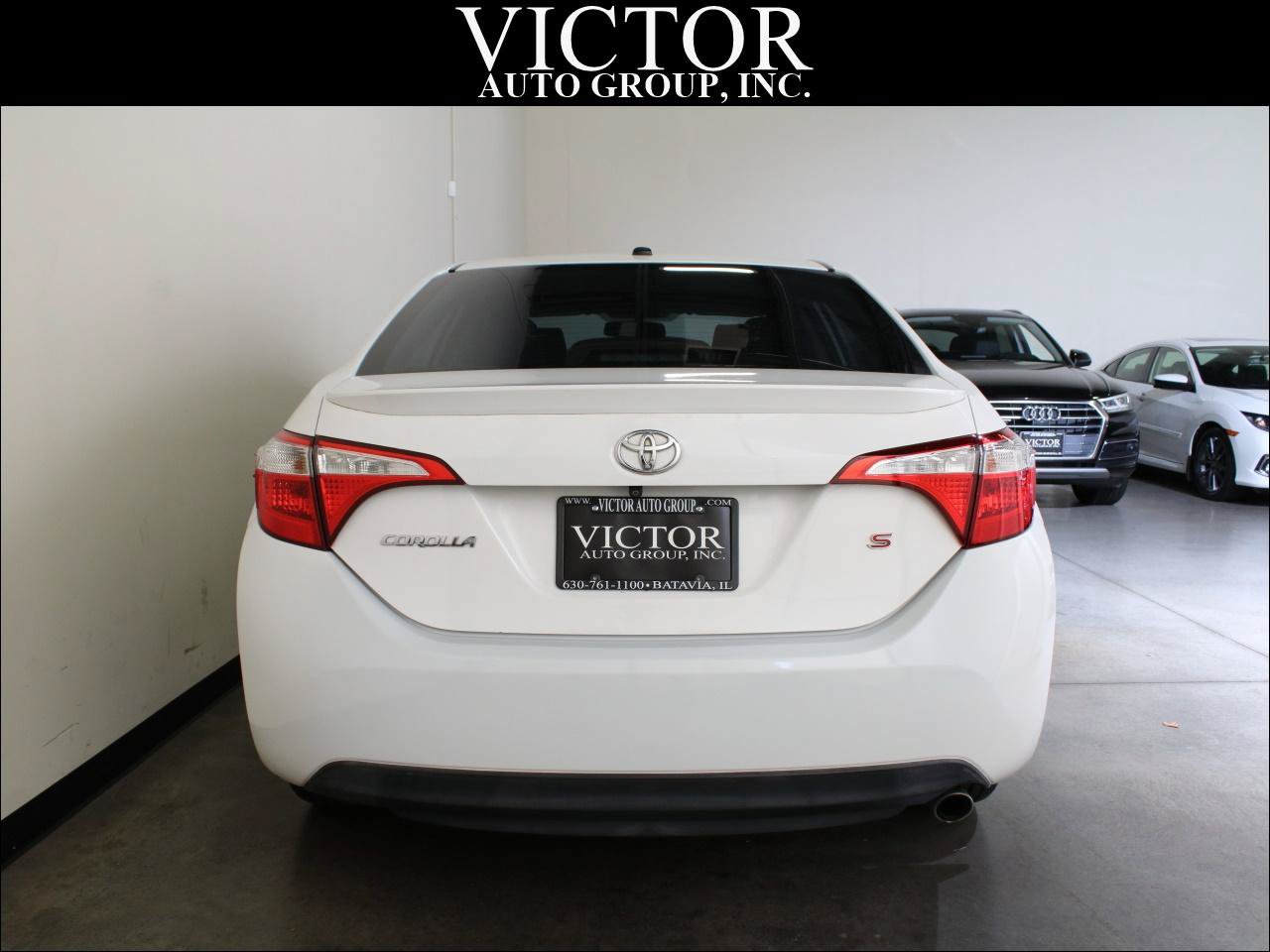 Used 2015 Toyota Corolla FWD image 9